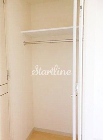 新宿御苑前マンションの物件内観写真